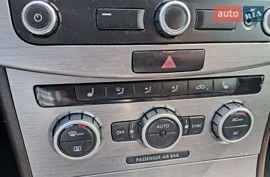Універсал Volkswagen Passat 2013 в 