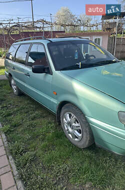 Универсал Volkswagen Passat 1994 в 