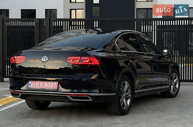 Седан Volkswagen Passat 2020 в 