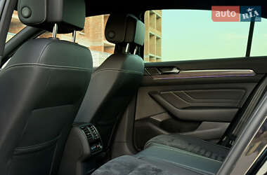 Седан Volkswagen Passat 2020 в 