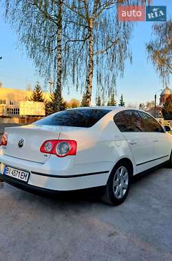Седан Volkswagen Passat 2010 в 