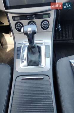 Универсал Volkswagen Passat 2006 в 