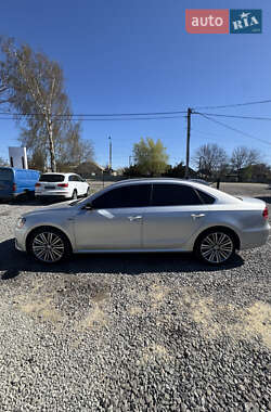 Седан Volkswagen Passat 2015 в 