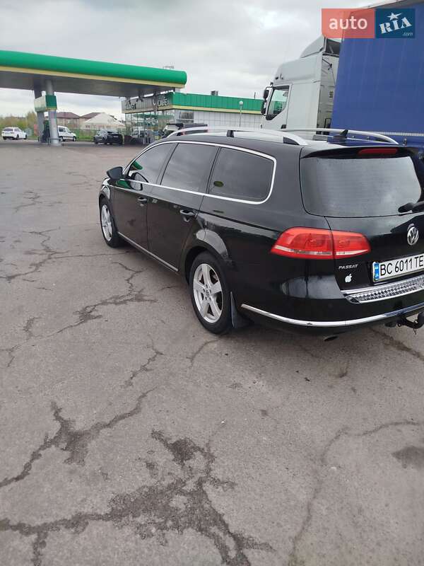 Универсал Volkswagen Passat 2011 в Каменке-Бугской фото 13 Универсал Volkswagen Passat 2011 в Каменке-Бугской