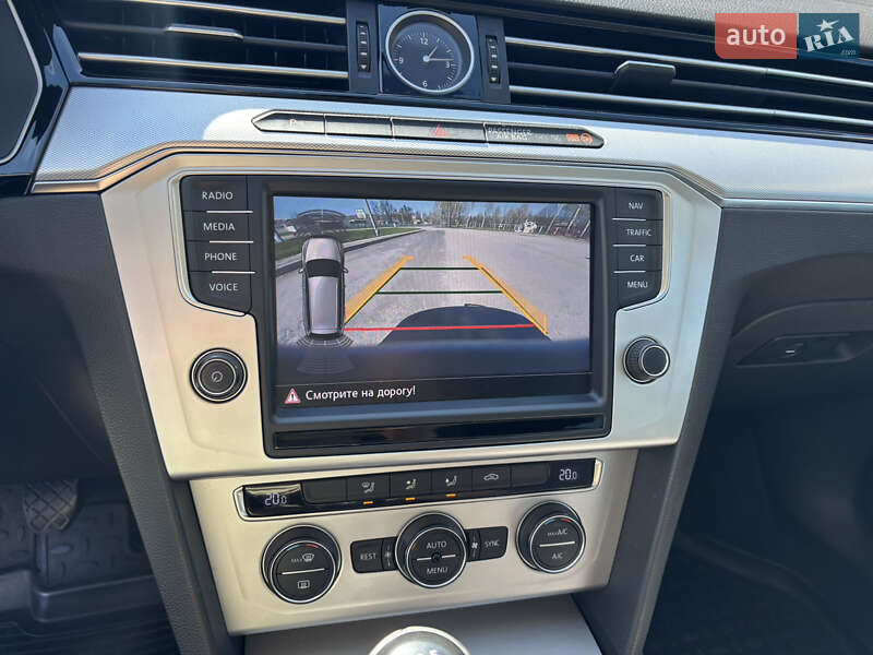 Універсал Volkswagen Passat 2015 в Ромнах