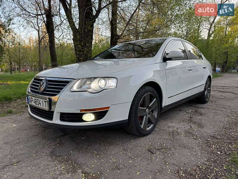 Седан Volkswagen Passat 2008 в Запорожье