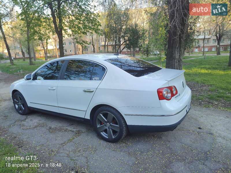 Седан Volkswagen Passat 2008 в Запорожье