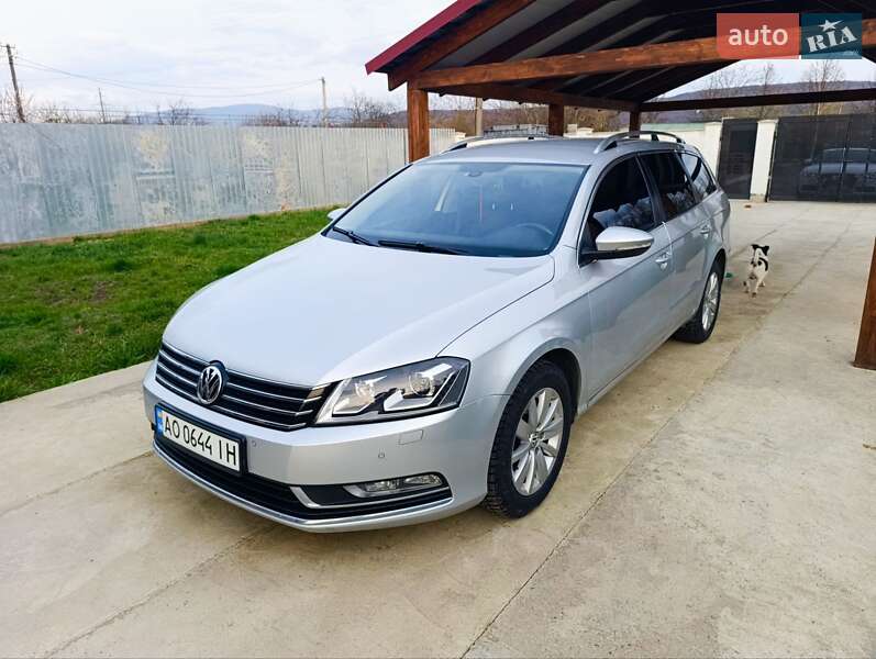 Volkswagen Passat 2011