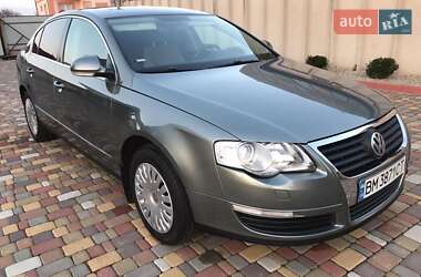 Седан Volkswagen Passat 2005 в 