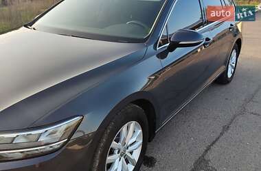 Универсал Volkswagen Passat 2020 в 