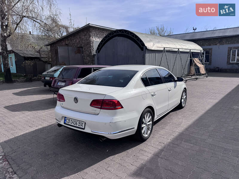 Седан Volkswagen Passat 2013 в Сновську