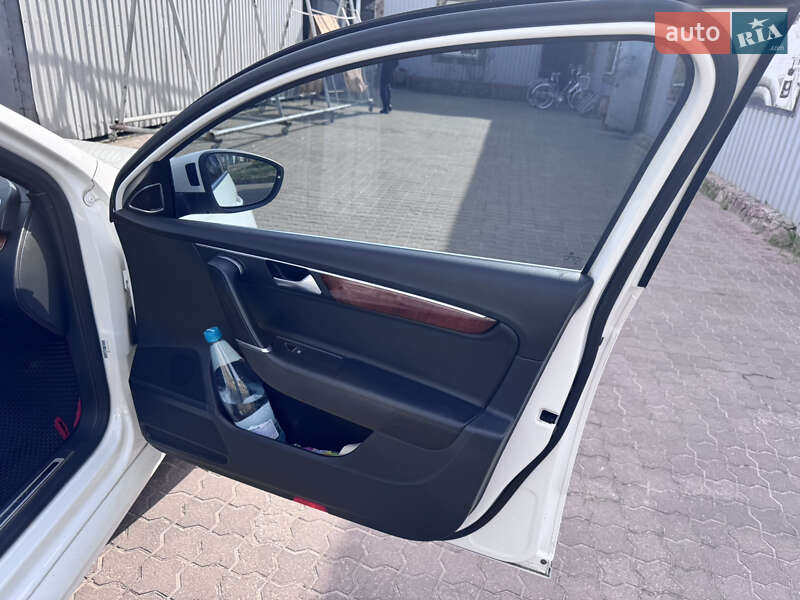 Седан Volkswagen Passat 2013 в Сновську