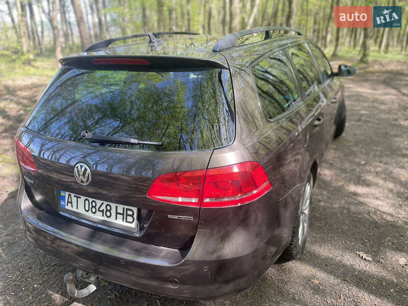 Универсал Volkswagen Passat 2012 в Ивано-Франковске