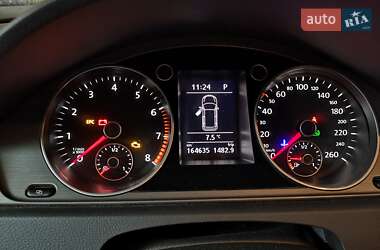 Універсал Volkswagen Passat 2012 в 