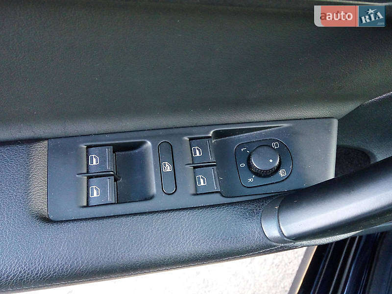 Универсал Volkswagen Passat 2012 в Сколе фото 35 Универсал Volkswagen Passat 2012 в Сколе