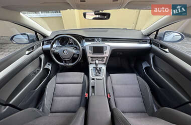 Универсал Volkswagen Passat 2015 в 