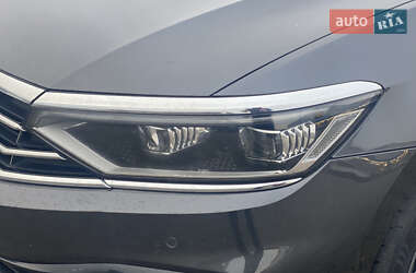 Универсал Volkswagen Passat 2021 в 