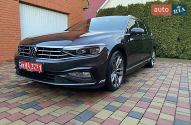 Универсал Volkswagen Passat 2021 в 