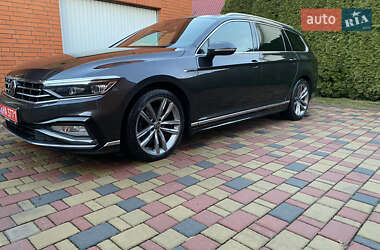 Универсал Volkswagen Passat 2021 в 
