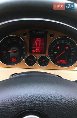 Седан Volkswagen Passat 2006 в 