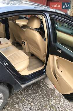 Седан Volkswagen Passat 2006 в 