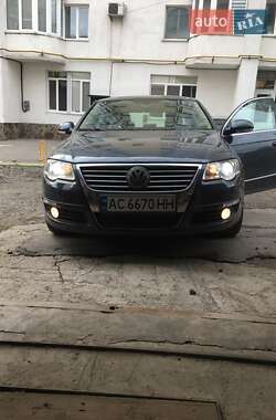 Седан Volkswagen Passat 2006 в 