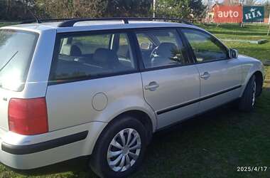 Универсал Volkswagen Passat 2000 в 