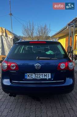 Універсал Volkswagen Passat 2008 в 