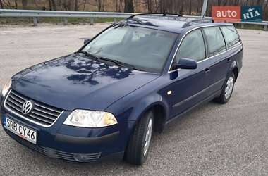 Універсал Volkswagen Passat 2001 в Ірпені