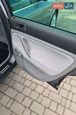 Седан Volkswagen Passat 2003 в 