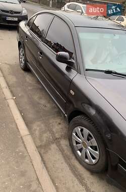 Седан Volkswagen Passat 1999 в 