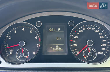 Седан Volkswagen Passat 2010 в 