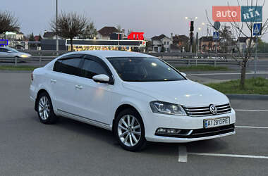 Седан Volkswagen Passat 2011 в 