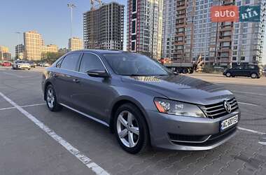 Седан Volkswagen Passat 2012 в 