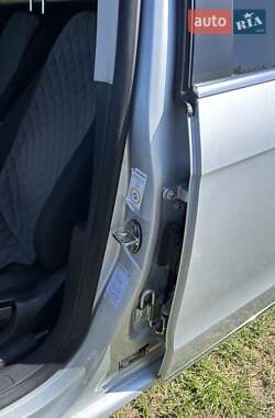 Универсал Volkswagen Passat 2012 в 