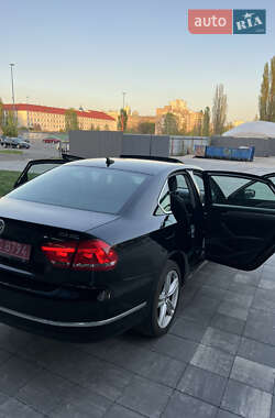 Седан Volkswagen Passat 2014 в 