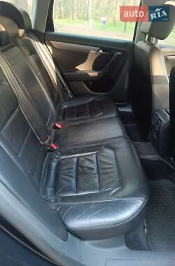 Универсал Volkswagen Passat 2011 в 