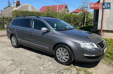 Універсал Volkswagen Passat 2006 в 