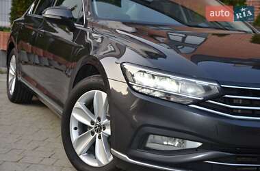 Седан Volkswagen Passat 2020 в 
