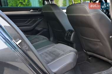 Седан Volkswagen Passat 2020 в 