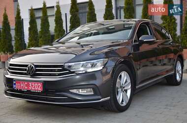 Седан Volkswagen Passat 2020 в 
