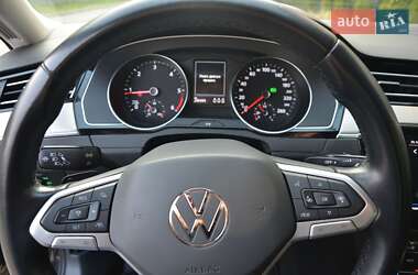 Седан Volkswagen Passat 2020 в 