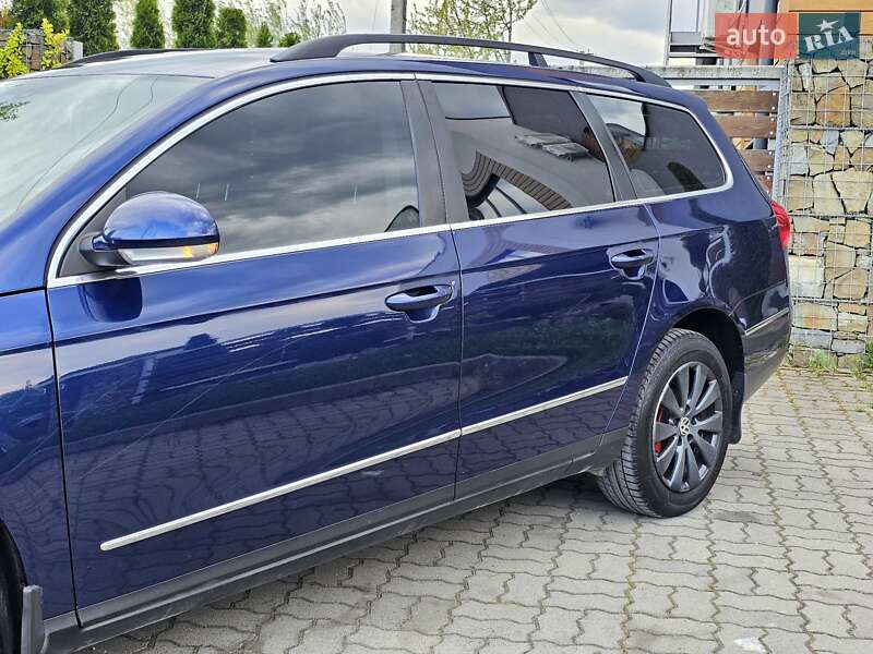 Универсал Volkswagen Passat 2009 в Стрые
