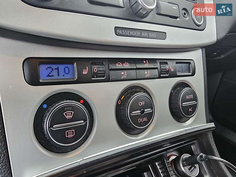 Универсал Volkswagen Passat 2009 в Стрые