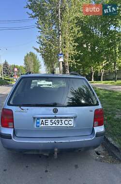 Универсал Volkswagen Passat 1998 в 