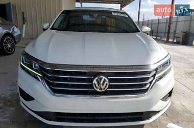 Седан Volkswagen Passat 2020 в 