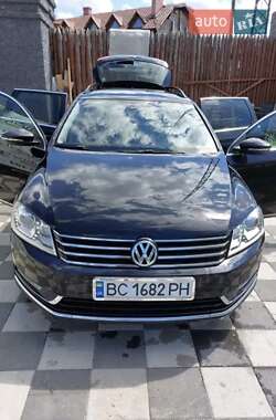 Універсал Volkswagen Passat 2013 в 