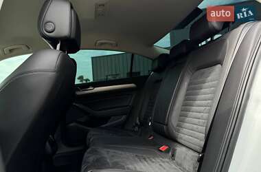 Седан Volkswagen Passat 2017 в 