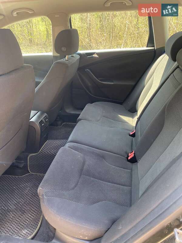 Универсал Volkswagen Passat 2006 в Ковеле