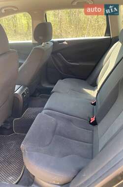 Универсал Volkswagen Passat 2006 в 